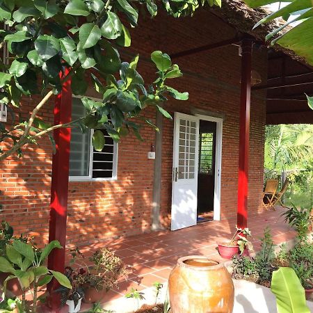 Nguyet Que Homestay & Tours Ben Tre Exterior photo